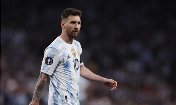 中方一剑封喉，直接封杀朱拉尼，